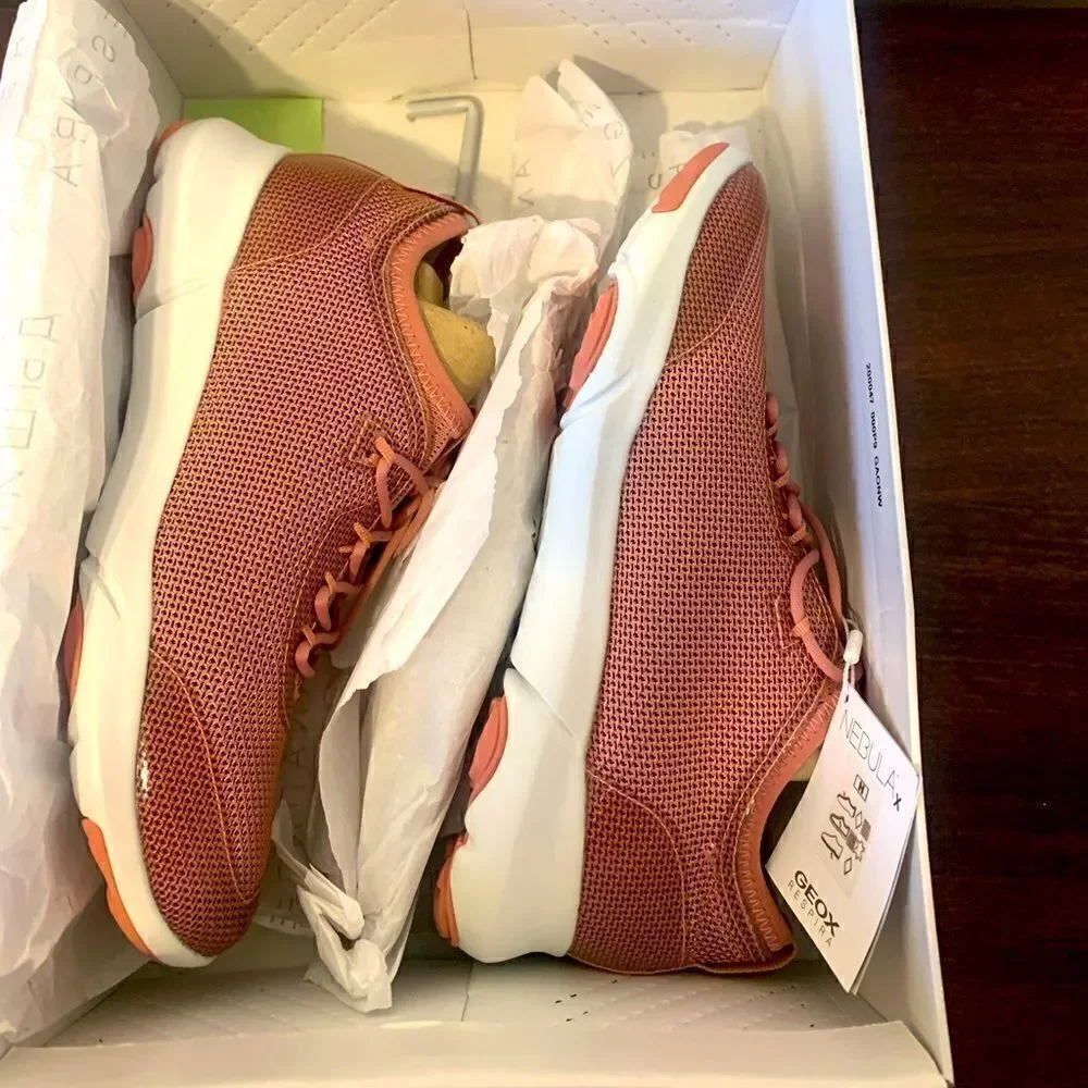 Geox Women’s nebula lightweight breathable mesh sneaker size 6 new